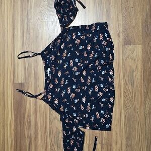 Xhilaration Navy Floral Cold Shoulder Crop Top